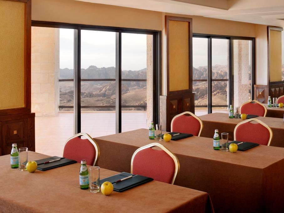 Petra Marriott Hotel Wadi Musa Zewnętrze zdjęcie